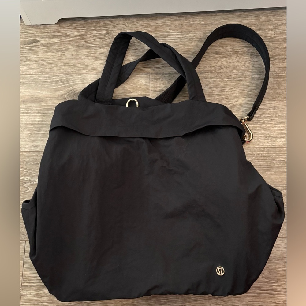 lululemon athletica Classic Black Tote